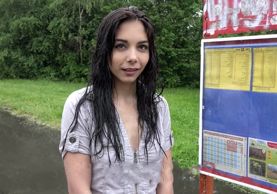 Порно пикап по-чешски - симпатичную девку грязно поимели прямо в парке