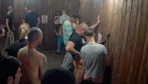 Скандально известный чешский бордель встречает посетителей новыми шкурами