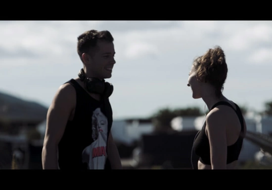 Нежное порно с двумя влюбленными которые случайно встретились на пробежке