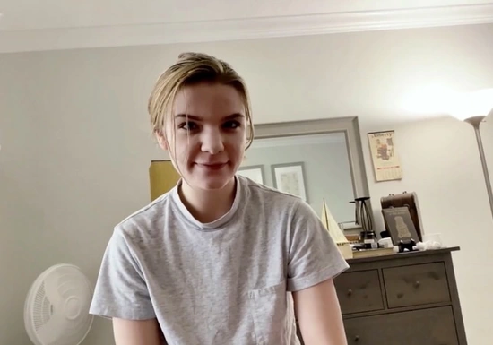 Сводная сестра не купила брату подарок, за то потрахалась с ним