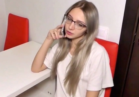 Молодая соседка сама захотела анал в тугую попку - ведь в прошлый раз ей так понравилось