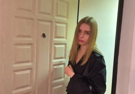 Пришла к лучшему другу за сексом, когда обиделась на мужа