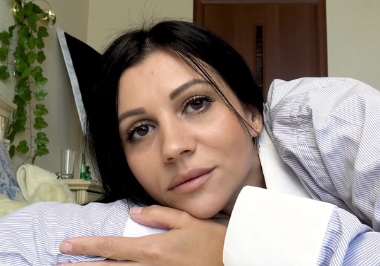 Кристина разрешает тебе кончить в любую дырку - домашнее русское с разговором