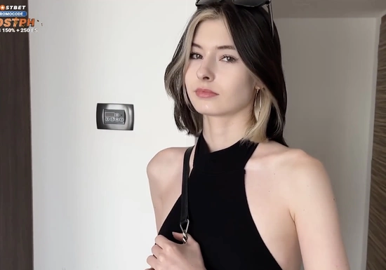 Изменяю девушке с коллегой по работе по время бизнес трипа