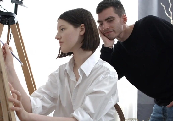 Красивый русский секс с молодой художницей