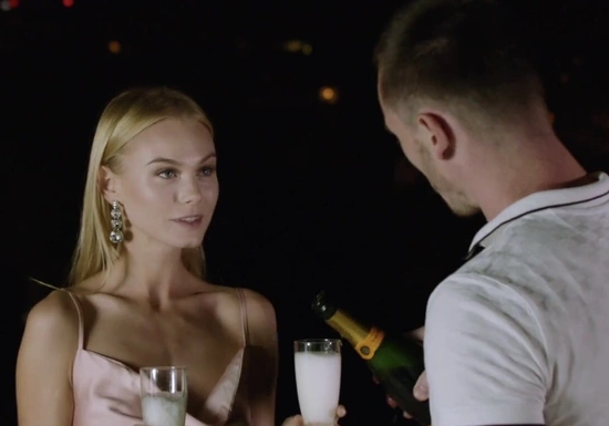 Соблазнила чужого мужчину на секс