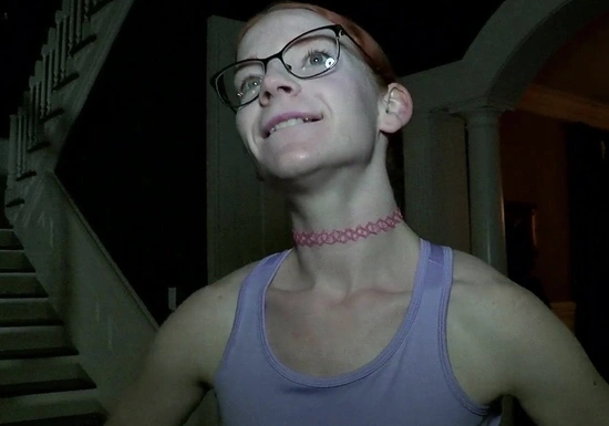 Эмми пробует черный член