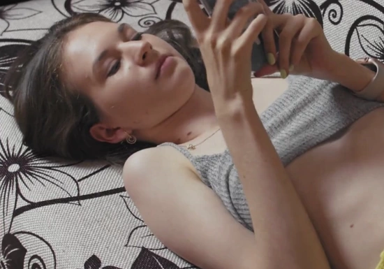 Сводная сестра, что ты делаешь в моей комнате?