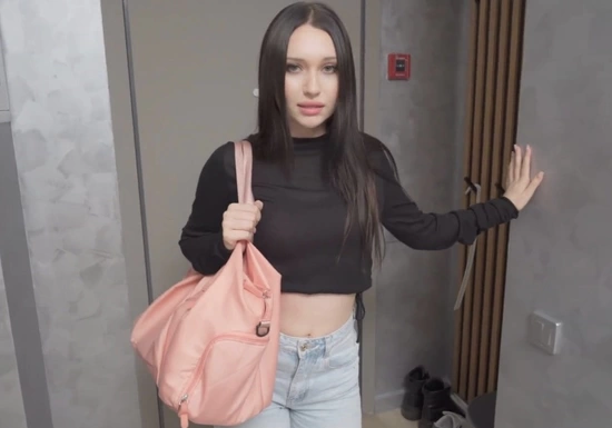 Пришла заняться не только приватной йогой но и сексом