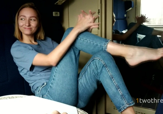 Секс с соседкой по купе