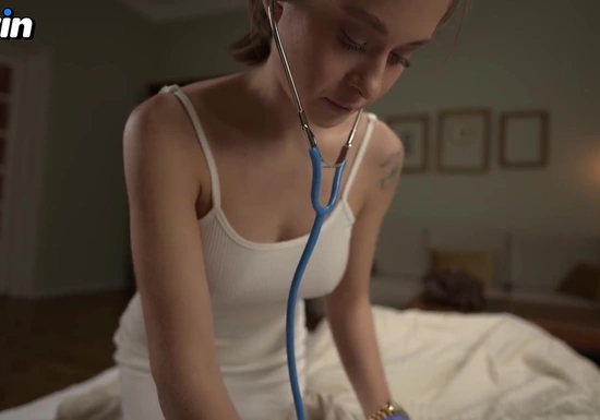 Вы слишком красивая, чтобы работать медсестрой!