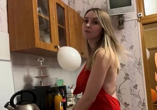 Секс с шикарной мамкой моего друга