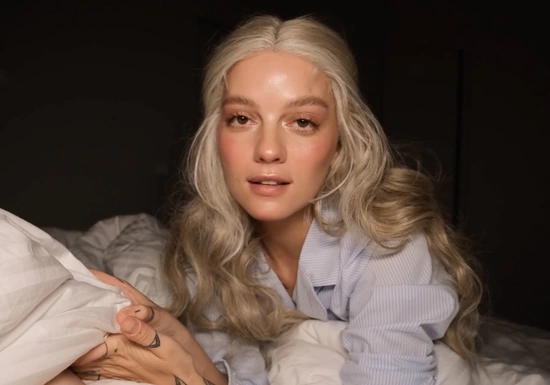 Ты что никогда члена не видела что-ли? Да подожди ты...