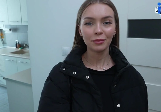 Решила заплатить за квартиру сексом