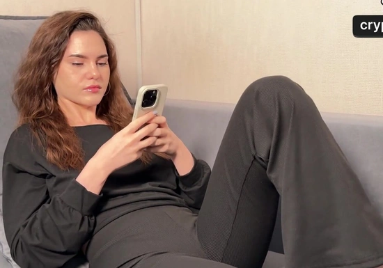 Моя молодая подруга просит меня оттрахать ее