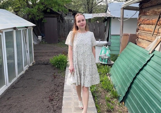 Русская красотка оттрахана в деревне